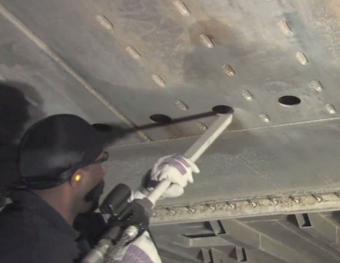 Dry ice blasting removes pitted corrosion for a more effective weld